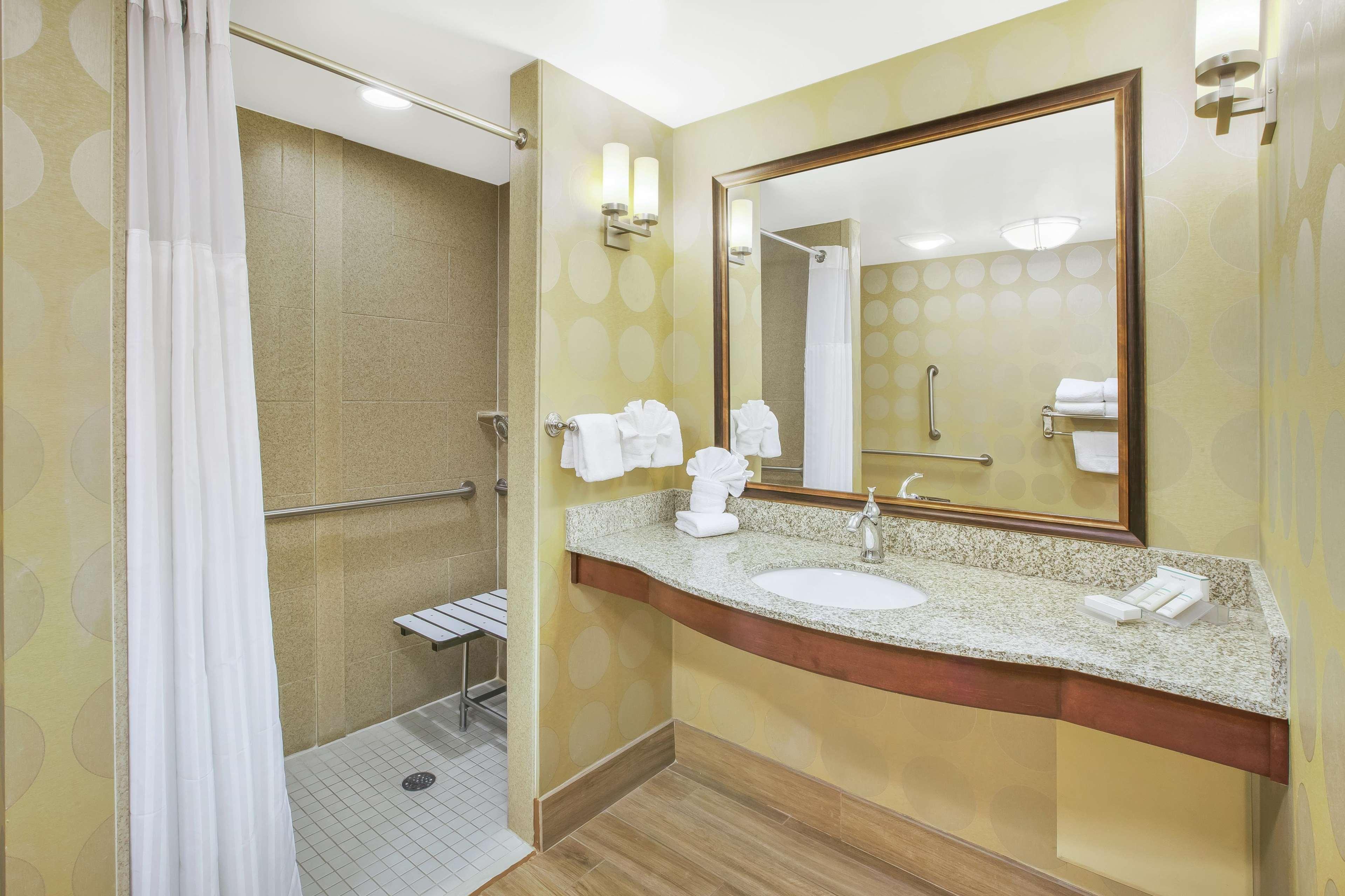 Hilton Garden Inn Ann Arbor Esterno foto