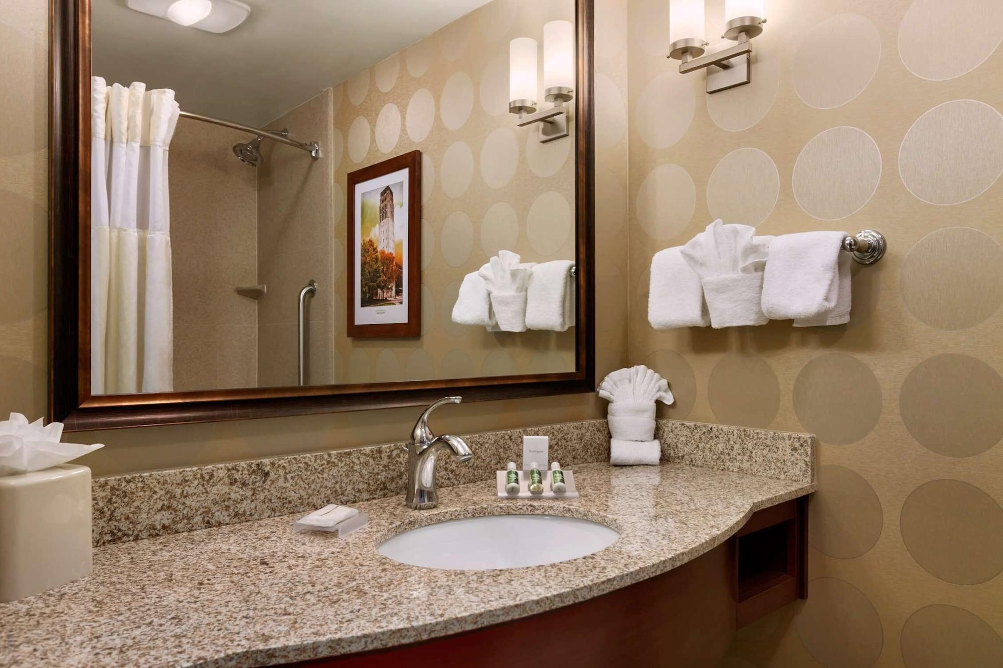 Hilton Garden Inn Ann Arbor Esterno foto